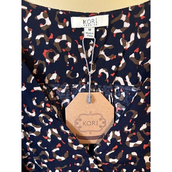 Kori America Black Leopard Print Surplice Bodysuit - M - NWT - Picture 3 of 7